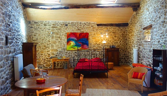 Gîte Valousset pour 2-4 personnes dans les montagnes de l'Ardèche