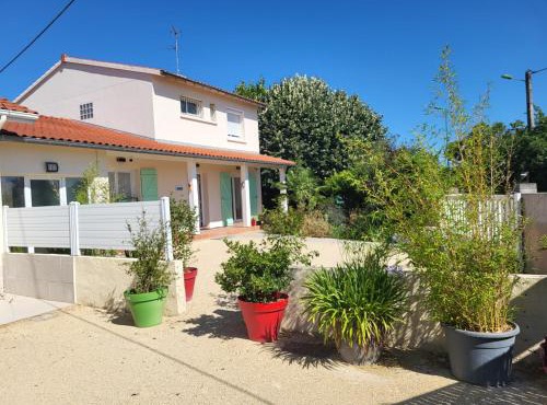 Gîtes pour groupe climatisé, parking, jardin proche Toulouse, Airbus, MEETT et aéroport