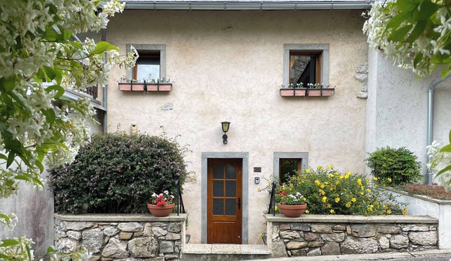 Gîte, close to Hautecombe Abbey, Lac du Bourget