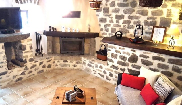 Gîte à la Campagne Avec Vue, 3ch, Terrasse et Jardin Privatifs