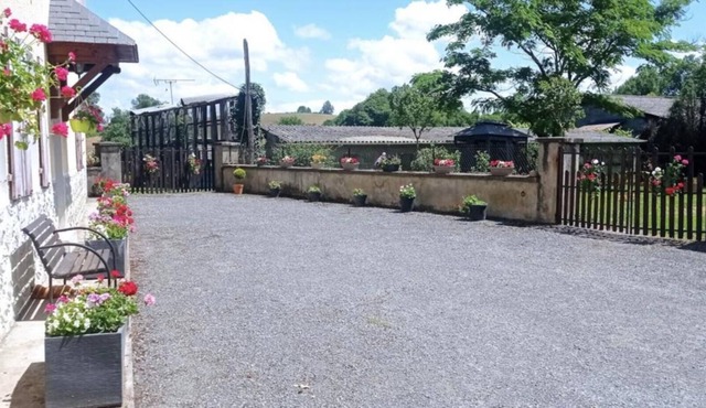 Gîte à la campagne Corine with Mountain View & Private Terrace