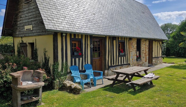 Gîte 2 Personnes Proche de Honfleur Avec Piscine