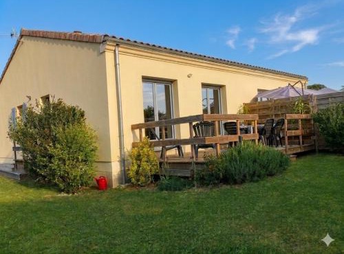 Gîte 3 étoiles jardin clos parking proche Saint Emilion