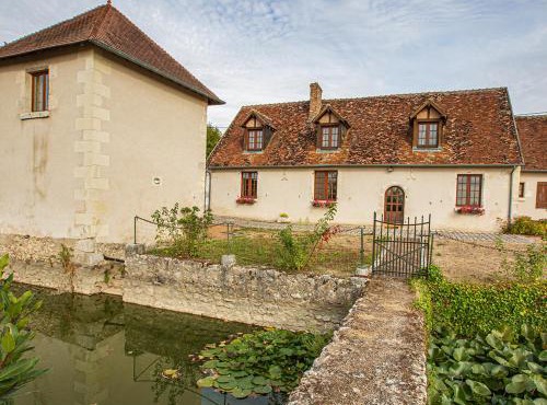Gîte 4 chambres avec piscine couverte et jardin proche des châteaux de la Loire - FR-1-491-370