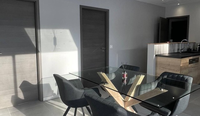 Gîte 4 Personnes Avec SPA Privatif - Détente et Nature