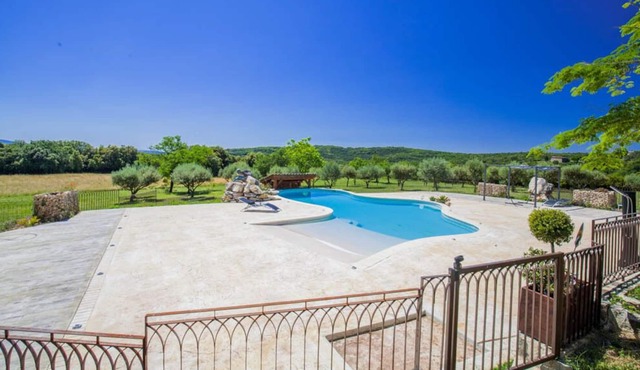 Gîte-66m² Mas Cévenole de 17ème avec 36.5 hectare