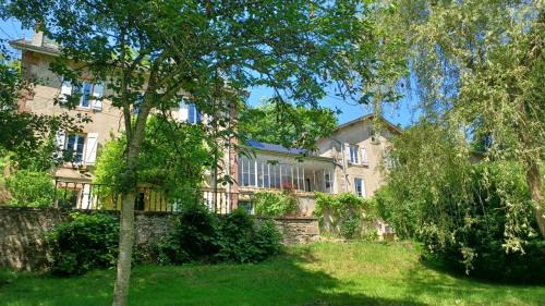 Gîte Artéa parc arboré 2,5 ha 2 à 6 personnes 20mn des thermes de Vittel et Contrexéville