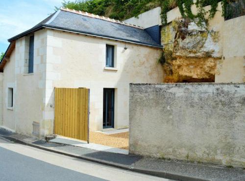 Gîte atypique avec garage et cour privée en Touraine - FR-1-381-280