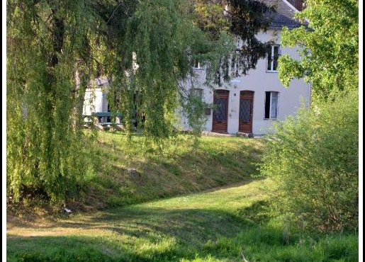 Gîte AU BORD DE L'EAU jusqu'à 8 personnes