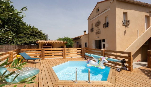 Gîte au Domaine Chante Perdrix Proche de la mer