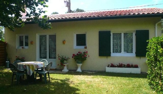 Gîte Aureilhan, 3 pièces, 4 personnes - FR-1-360-297