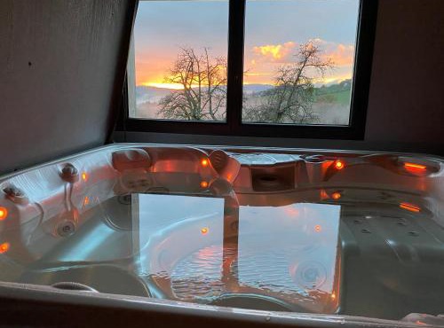 Gîte avec jacuzzi, vue et calme, 30mn Genève