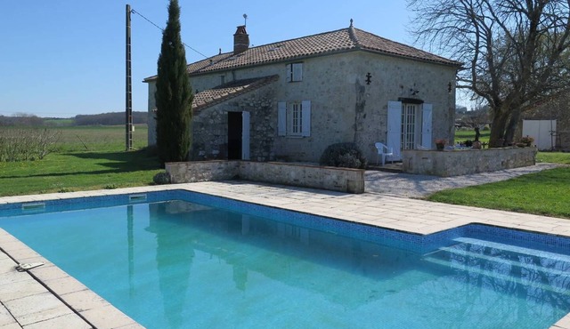 Gîte Bouvignon avec piscine privée Penne d'Agenais