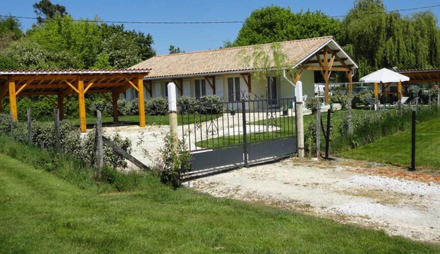 Gîte Cézac, 4 pièces, 6 personnes - FR-1-440-183