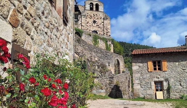 Gîte Chez Hélène in Chalencon