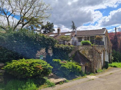 Gîte calme avec jardin, proche Metz - FR-1-584-340