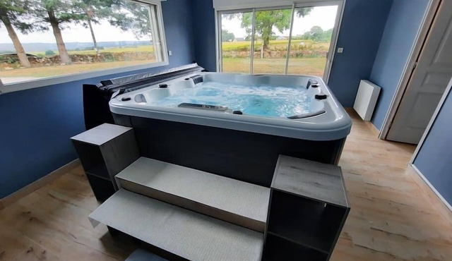 Gîte Chaleureux Avec SPA Privatif