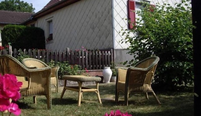 Gîte Chez ANNA in a quiet country setting