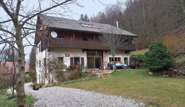 Gîte "chez loan" in a charming house in the Vallée Verte