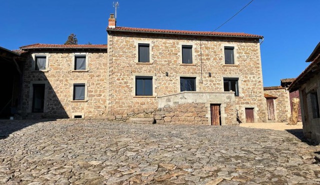 Gîte chez GAREL 15 personnes avec spa