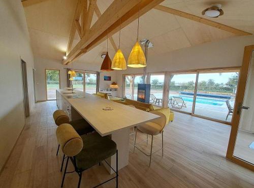 Gîte Cocooning à Vivans avec Piscine et Spa, Animaux Bienvenus - FR-1-496-384