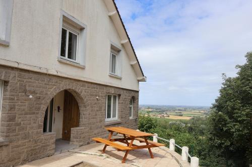 Gîte cosy en haut du Mont Cassel avec vue panoramique pour 6 pers