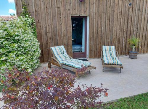 Gîte Cosy Grand confort dans un écrin de verdure