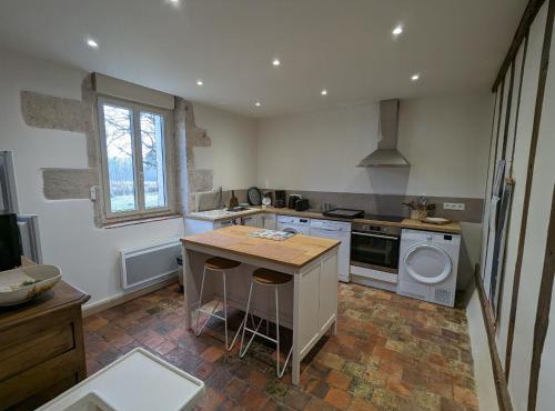 Gîte de charme en forêt: 4/6 pers, nature, détente, parking, animaux acceptés - FR-1-590-529