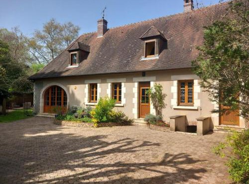 Gîte de Charme avec Spa, Billard, Jardin et Ping-Pong - FR-1-586-54