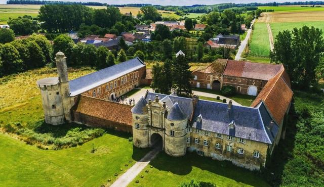 Gîte de charme avec SPA dans le magnifique château d'Esnes