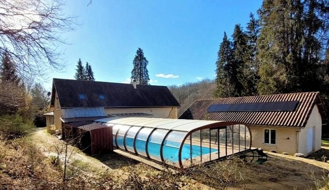 Gîte de Charme en Pierre au Calme Avec Piscine Couverte Chauffée