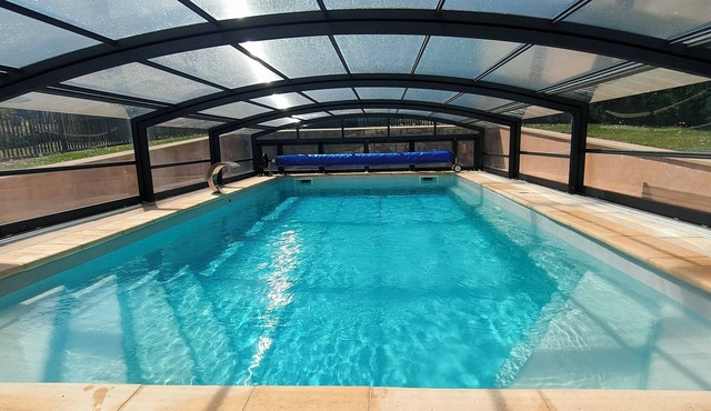 Gîte de Charme "Le Temps du Bonheur" Avec Piscine Privée, Couverte ET Chauffée