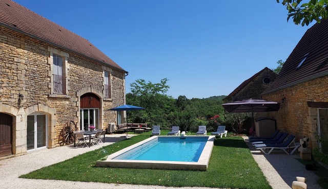Gîte DE Charme Piscine Privee Chauffee Mons & Merveilles EN Dordogne A Archignac