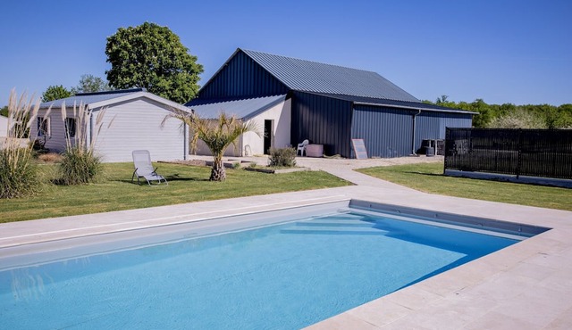 Gîte de la Bretonnière with Heated Pool