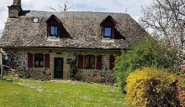 Gîte de France in Saint-Martin-la-Méanne 2 ears - Gite de France 5 people