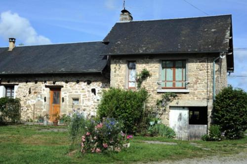 Gîte de France à Soudaine-Lavinadière 3 épis - Gîte de France 5 personnes MAE-9954