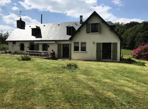 Gîte de France Le rouzeyrol 3 épis - Gîte de France 12 personnes MAE-9674