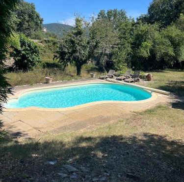 Gîte de la Croisette Sud Ardèche piscine