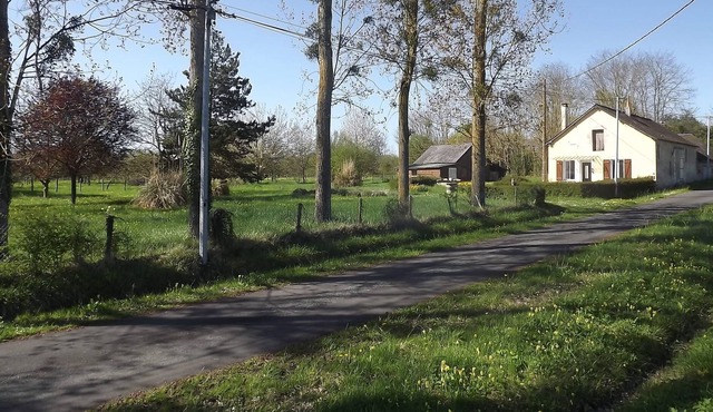 Gîte de la Chesnaie (whole gîte for 7 to 9 people) 10 minutes from the Flèche zoo