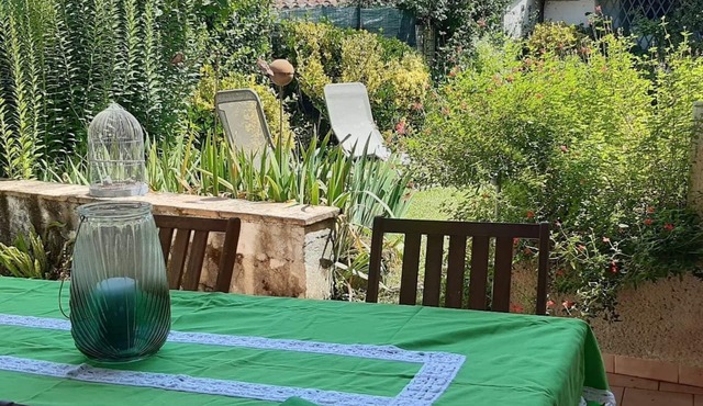 Gîte de la Sauvetat in Auvillar, charming house for 7 people