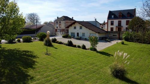 Gîte de Lamartinerye - Grande maison indépendante de 4 chambres