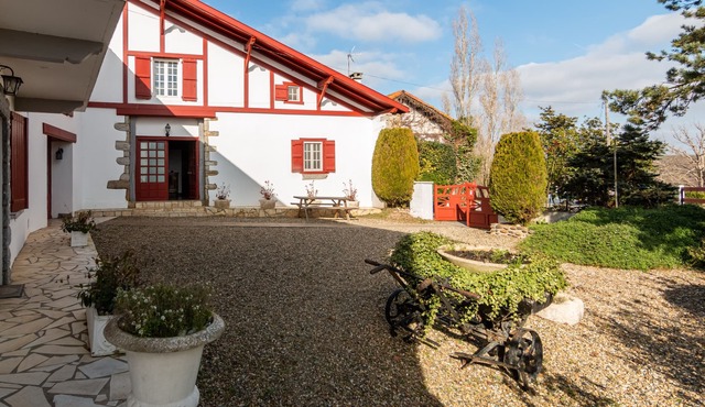 Gîte de Mounoa - charmante maison basque
