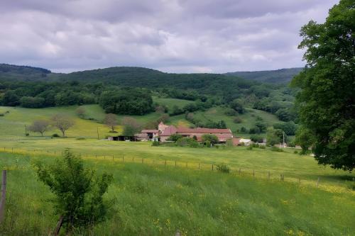 Gîte de Vaux Entre vignes et forêt