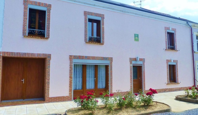 Gîte DE Vieille Maison Rouge