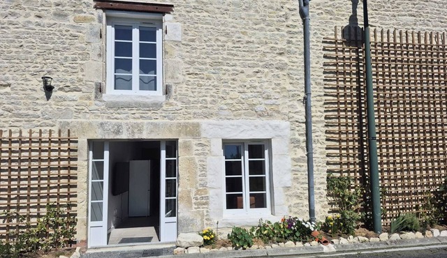 Gîte de Vouhé near Surgères apartment 2