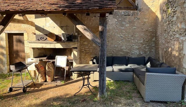 Gîte des Viollières - 18th Century French country elegance in large private park