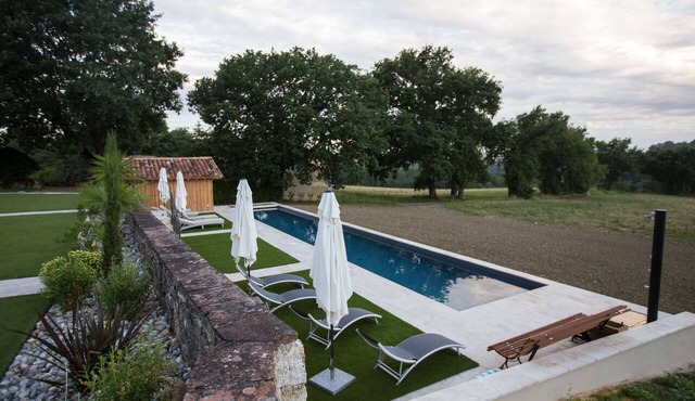 Gîte DU Domaine DE Lacassagne À 5 Minutes de la Cité Médiévale de Larressingle