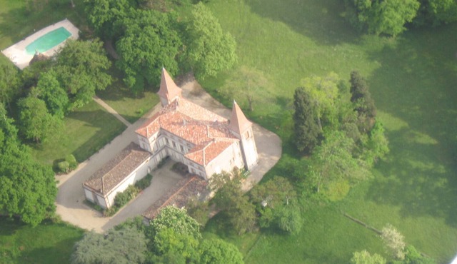 Gîte du Poirier in the castle park