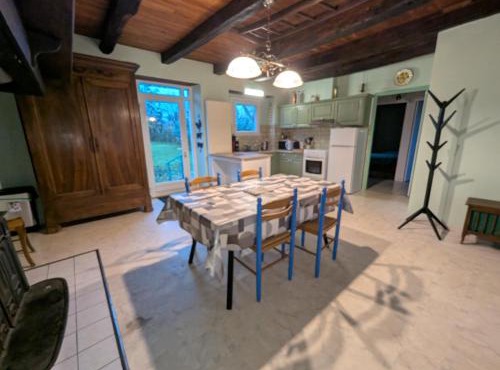 Gîte en pierre maison quercynoise