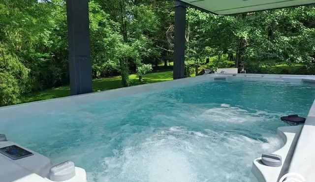Gîte en pleine nature 4 étoiles - Sauna et Jacuzzi